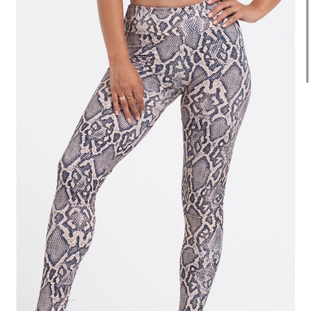 Licifit python leggings size small